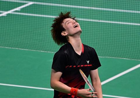 更是对于球 更是对于球