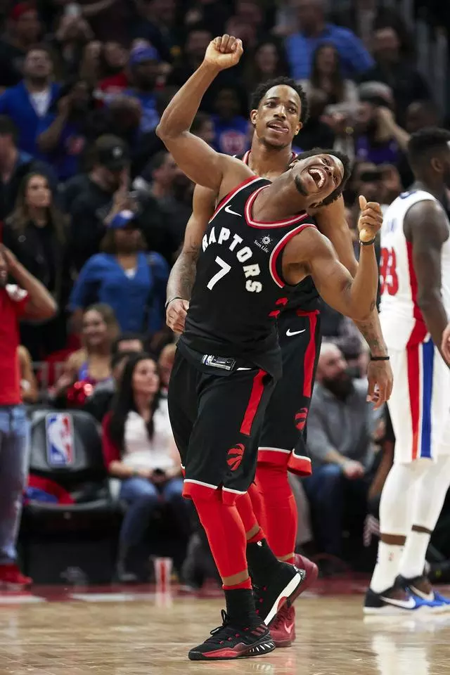 报道的中流 报道的中流