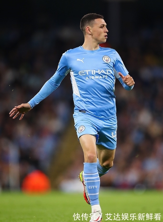 他在场外对 他在场外对